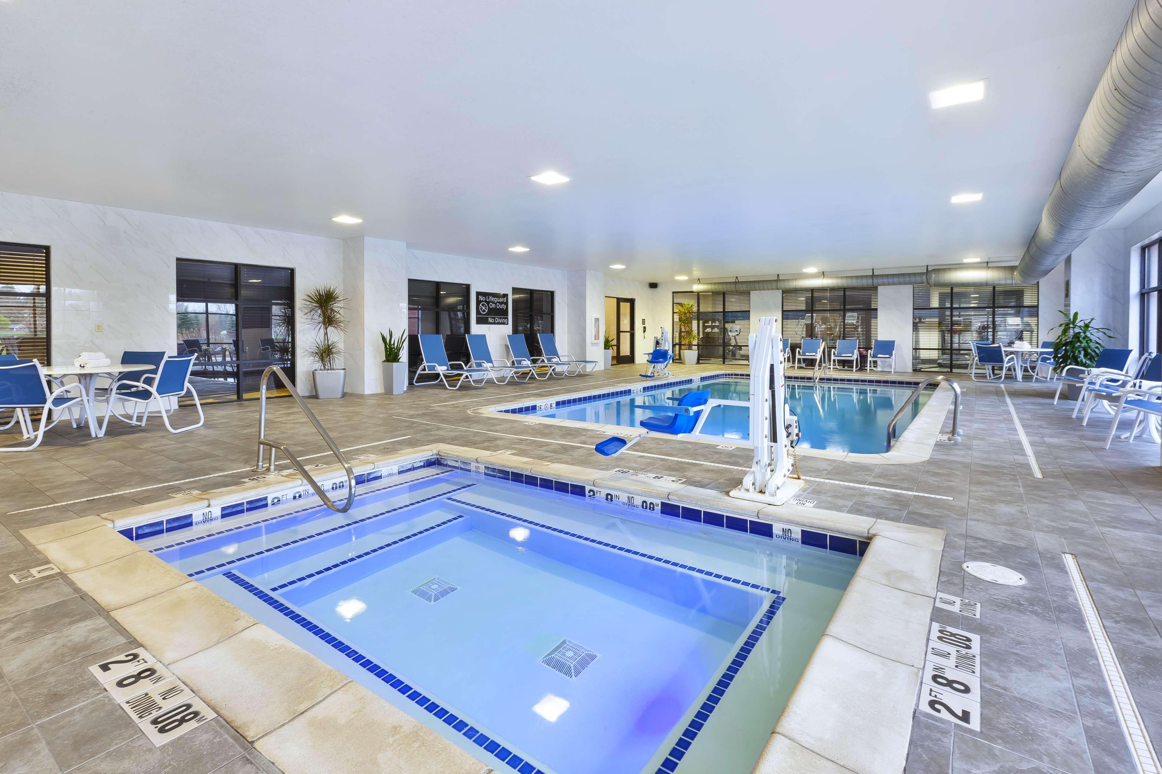 Hampton Inn Detroit/Southgate Exterior foto