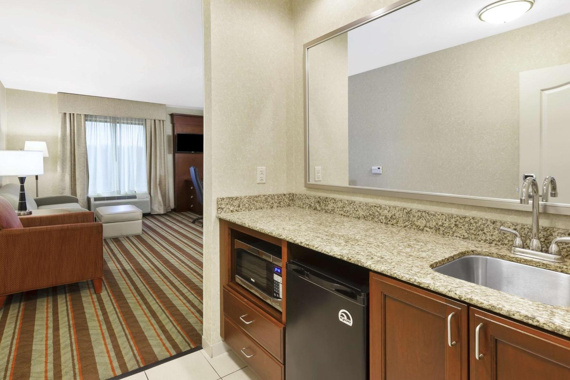 Hampton Inn Detroit/Southgate Exterior foto
