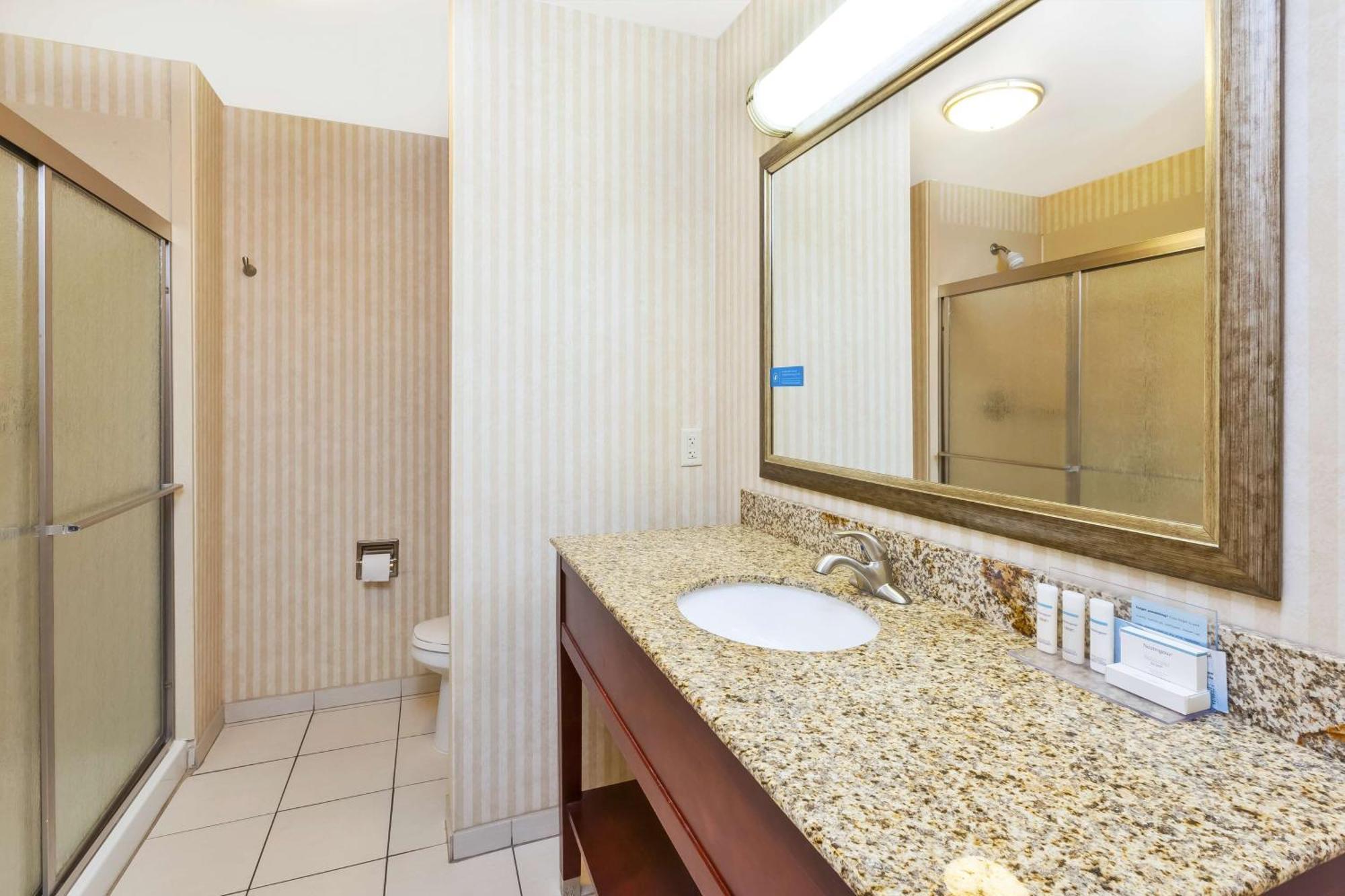 Hampton Inn Detroit/Southgate Exterior foto